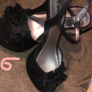 Size 6 Black Heels